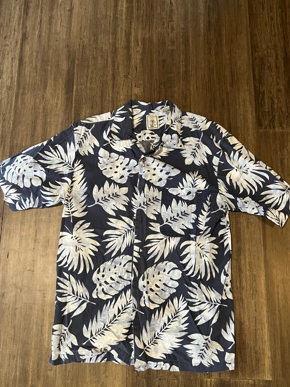 Vintage 90s men’s cotton roundtree & yorke blue button down Hawaiian shirt sz M